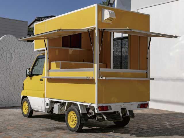 日産クリッパートラック　イエロー×ホワイト